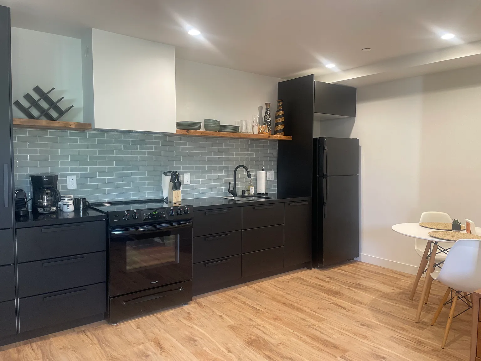 1 bed, 600 sqft, $2,500 — Photo 4