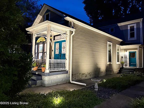 4th image of 228 E Magnolia Ave