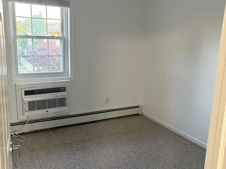500 Kensington Ln — Photo 8