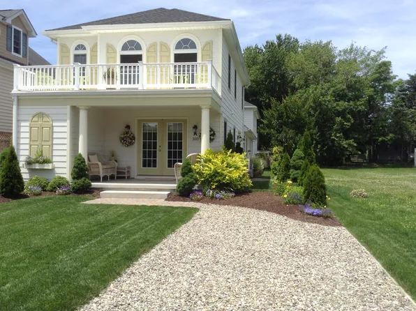 310 Burton Ave, Lewes, DE 19958