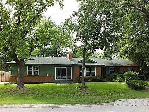 2nd image of 2617 Locke Dr