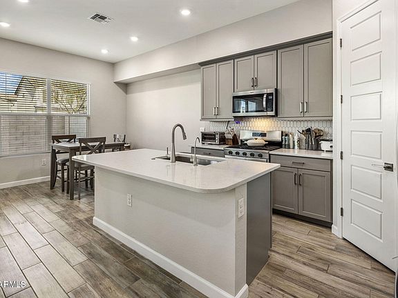 4th image of 5024 E CAMPO BELLO Drive