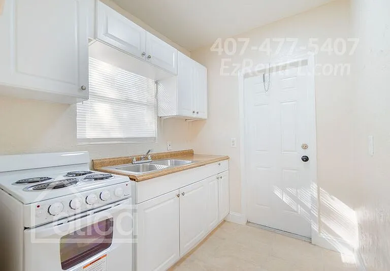 1001 Henrietta Ave #1 — Photo 4