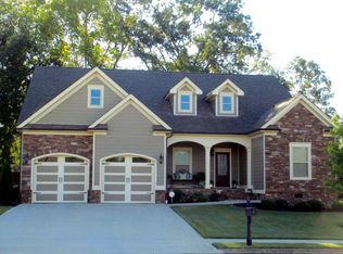 8741 Skybrook Dr, Ooltewah, TN 37363