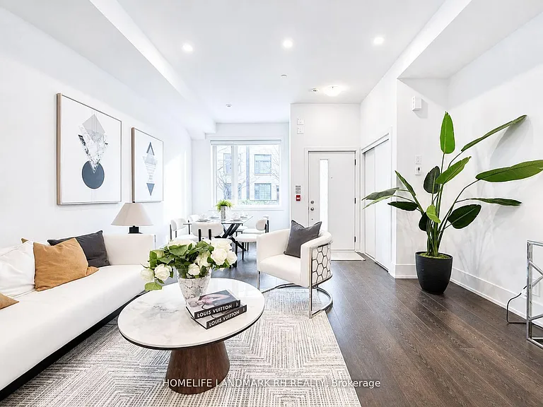 270 Davenport Rd #Townhouse 6 — Photo 14
