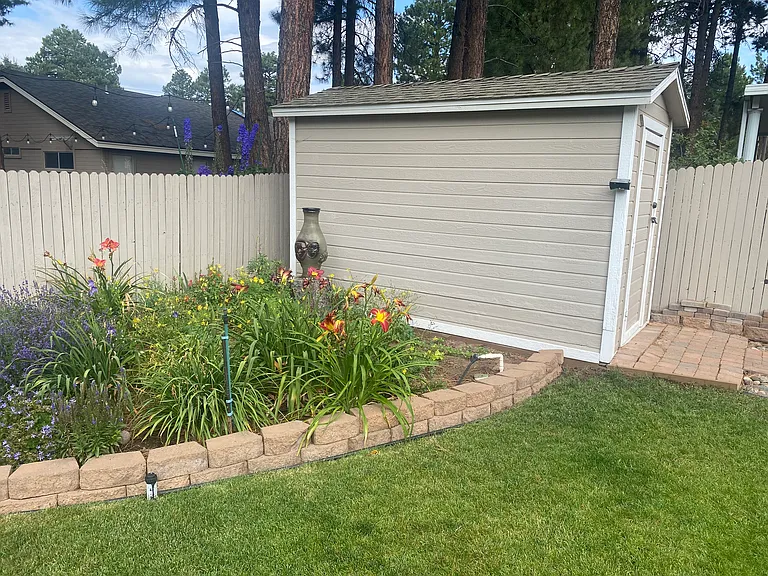 2425 S Cliffview St — Photo 28