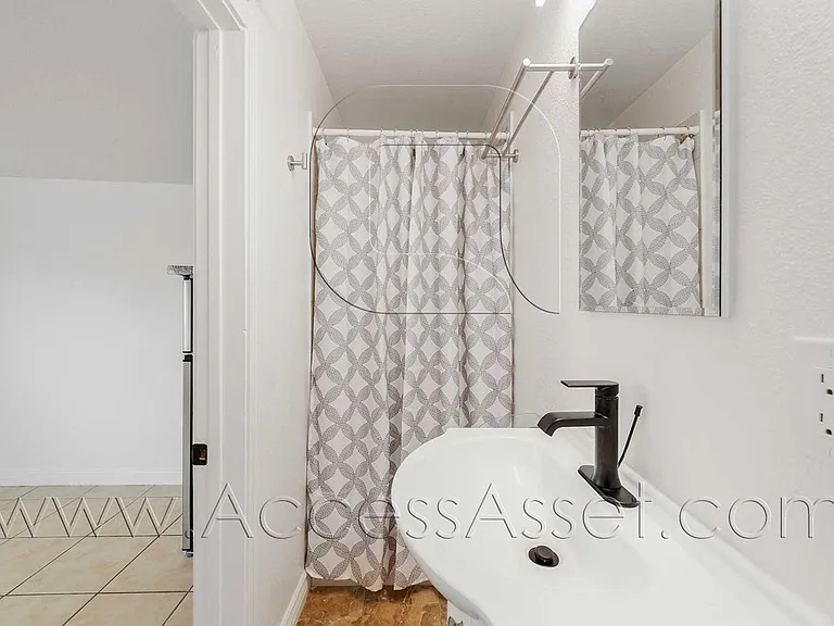 1636 Zoro Way — Photo 29
