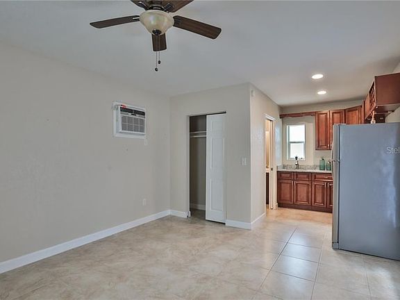 5th image of 3737 1/2 Burlington Ave N