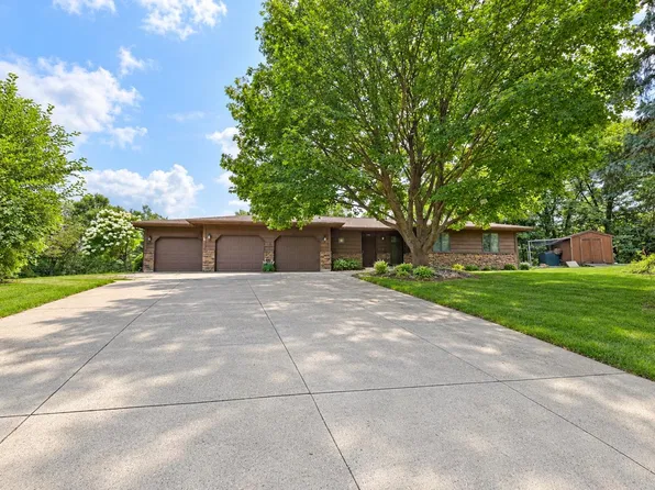 1765 368th Ave, Estherville, IA 51334