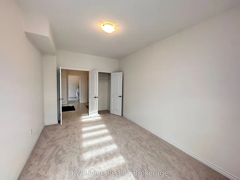 118 Wascana Rd — Photo 7