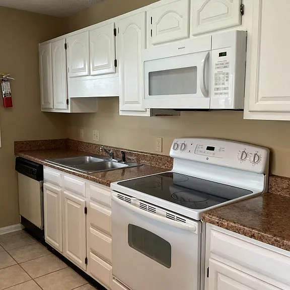 210 Double Eagle Dr #A-1 — Photo 5