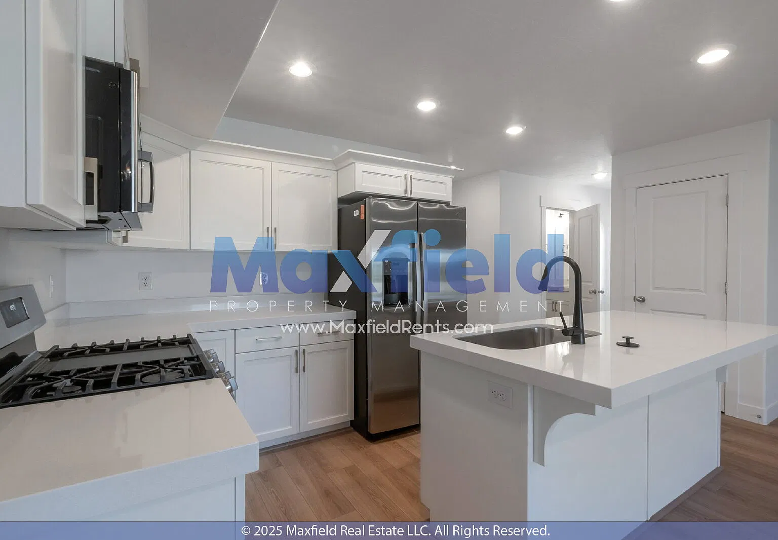3 bed, 2.5 bath, 1546 sqft, $1,895 — Photo 3