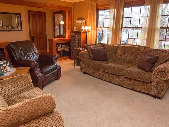 Living Room Opposite View