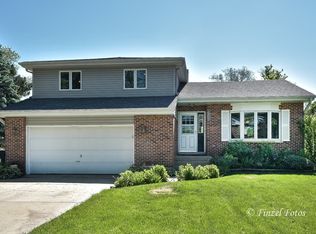 4N237 9th Ave, Addison, IL 60101