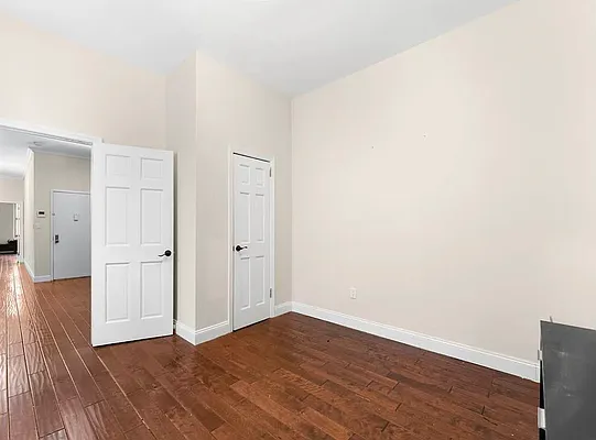 Rented by Realestatement NY | media 11