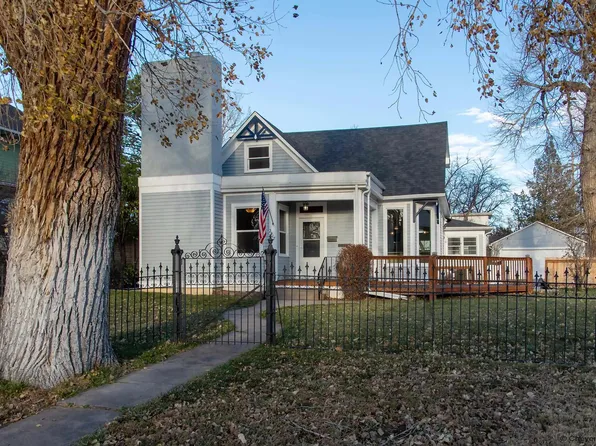 2417 Evans Ave, Cheyenne, WY 82001