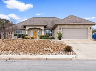 1716 Mountain Laurel, Kerrville, TX 78028
