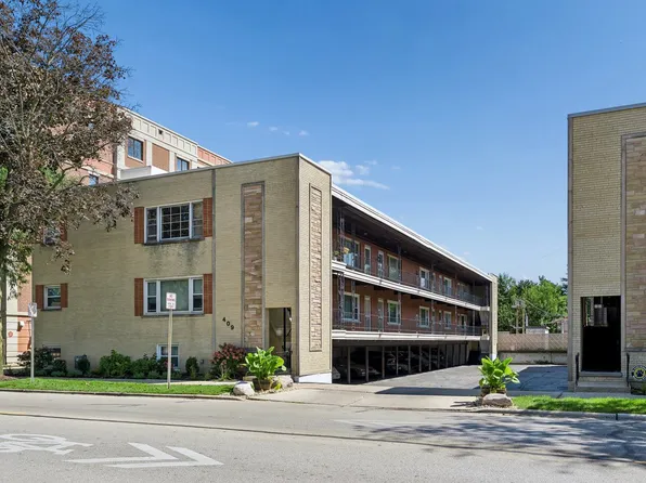 409 Lathrop Ave APT 1B, River Forest, IL 60305