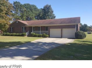 97 Clifford Rd, Clinton, NC 28328