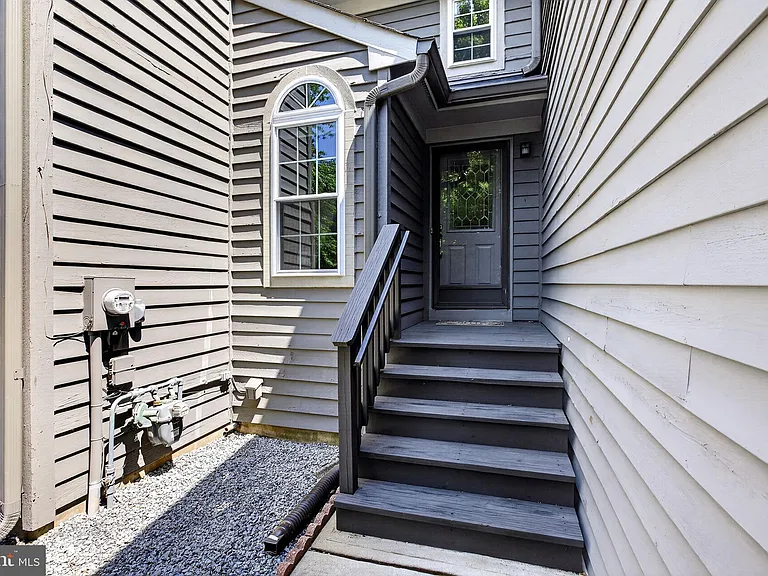 34B Chicopee Dr — Photo 3