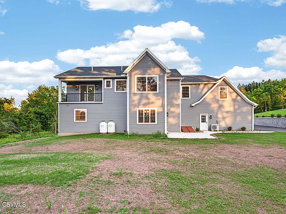3rd image of 688 Beagle Club Rd