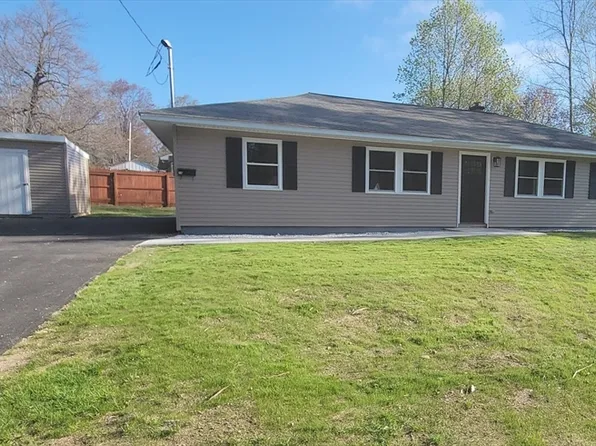 14 Deer Pond Dr, Leicester, MA 01524