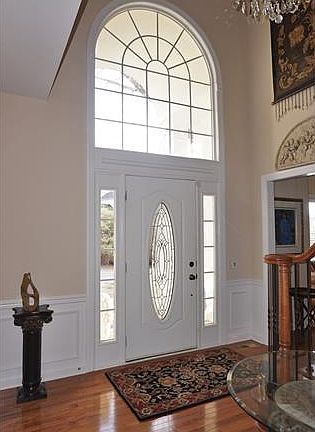 3rd image of 2618 Peverell Ln