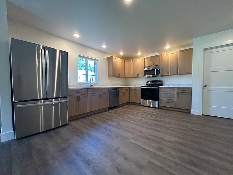 3884 Wright St #A — Photo 1