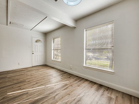 4th image of 6439 Hollis Ave