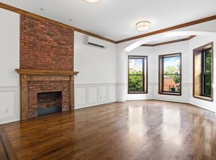 290 Greene Ave APT 4, Brooklyn, NY 11238