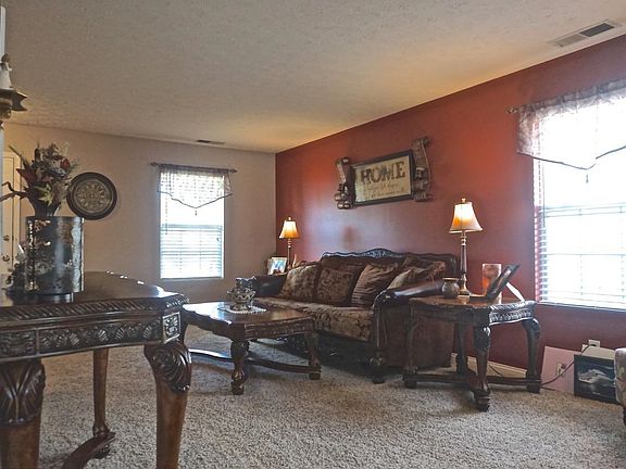 4th image of 4711 Boardwalk Dr