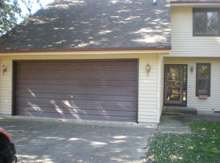 801 Irvine Rd, Champaign, IL 61822