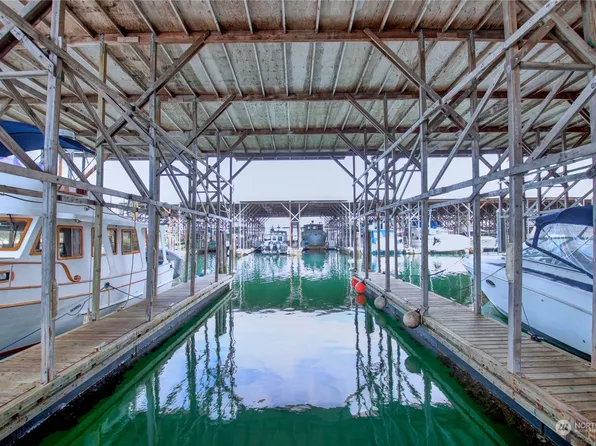 1600 5th St #B 74, Anacortes, WA 98221