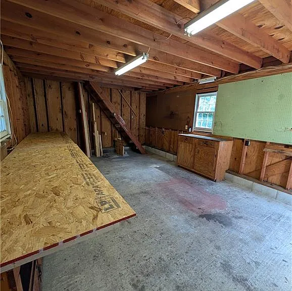 4720 Haywood Dr — Photo 37