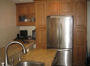 77 Fairview Ave, Teaneck, NJ 07666