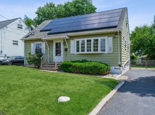 43 Forrest St, Iselin, NJ 08830