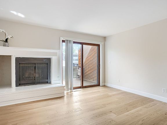 5th image of 3368 Hickok Pl