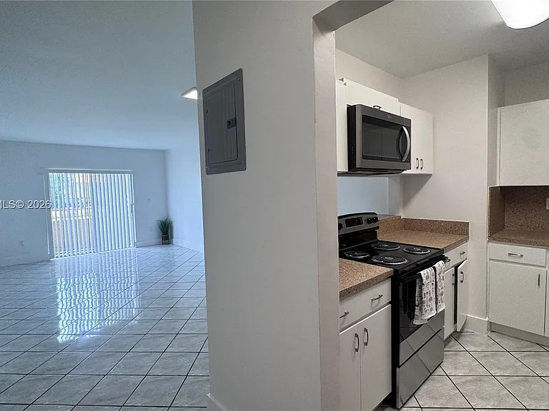 6090 W Flagler St #107 — Photo 16