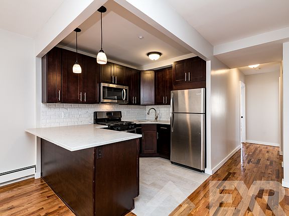3rd image of 329 Beach 65th St Fl 2