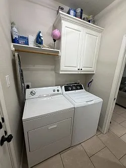 4 bed, 1698 sqft, $2,600 — Photo 4