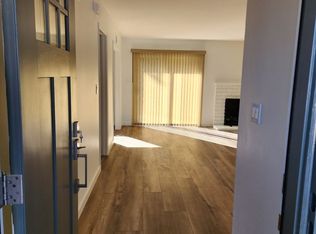 8042 Taylor Dr, Huntington Beach, CA 92646
