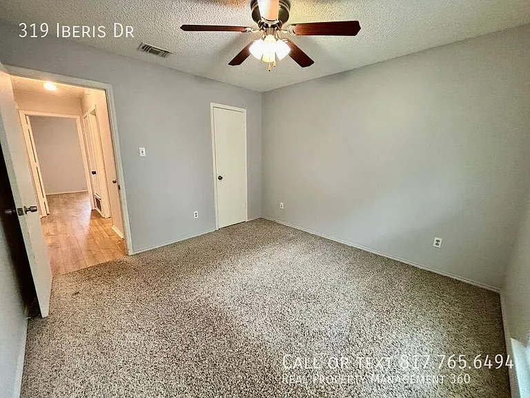 319 Iberis Dr — Photo 12