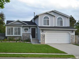 1164 E Silver Mesa Cir, Sandy, UT 84094