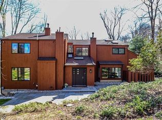 145 Rockaway Rd, Lebanon, NJ 08833