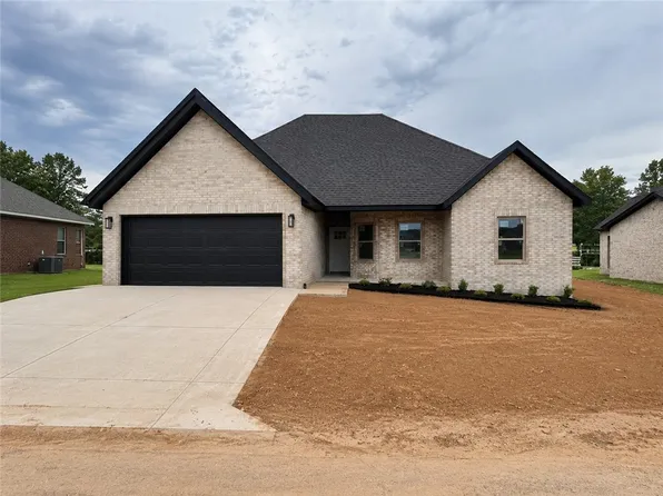 2205 Crane Ave, Pea Ridge, AR 72751