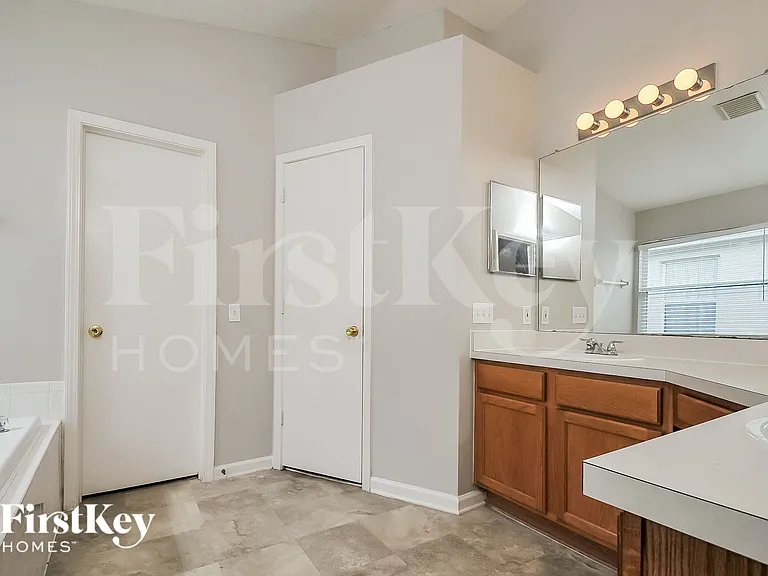10452 Hunters Haven Blvd — Photo 10