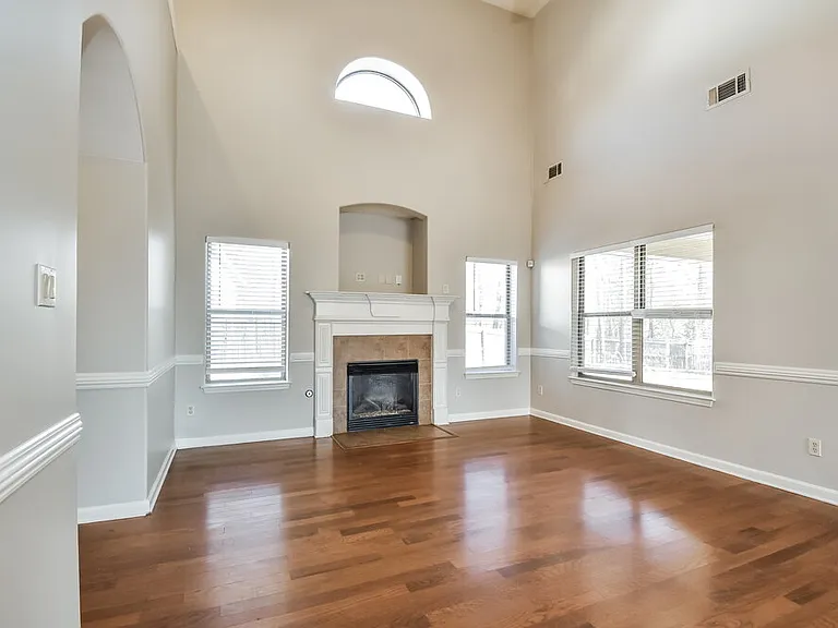 480 Green Willow Cv — Photo 5