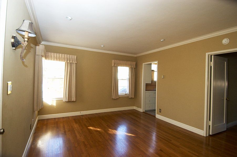 1st image of 1356 N Grand Oaks Ave