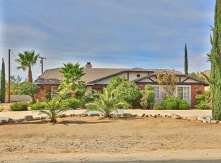 16580 Wintun Rd, Apple Valley, CA 92307