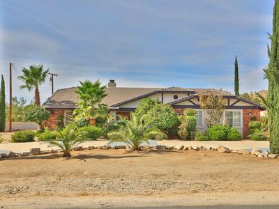 16580 Wintun Rd, Apple Valley, CA, 92307
